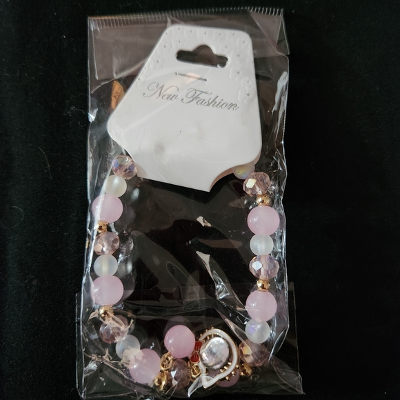 Hello Kitty Charm Bracelet - Picture 1 of 6